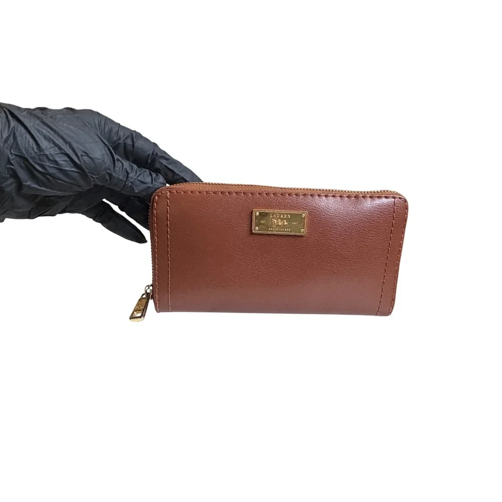 Lauren Ralph Lauren Brown Leather Zip Around Wallet Gold Logo Plaque Cognac